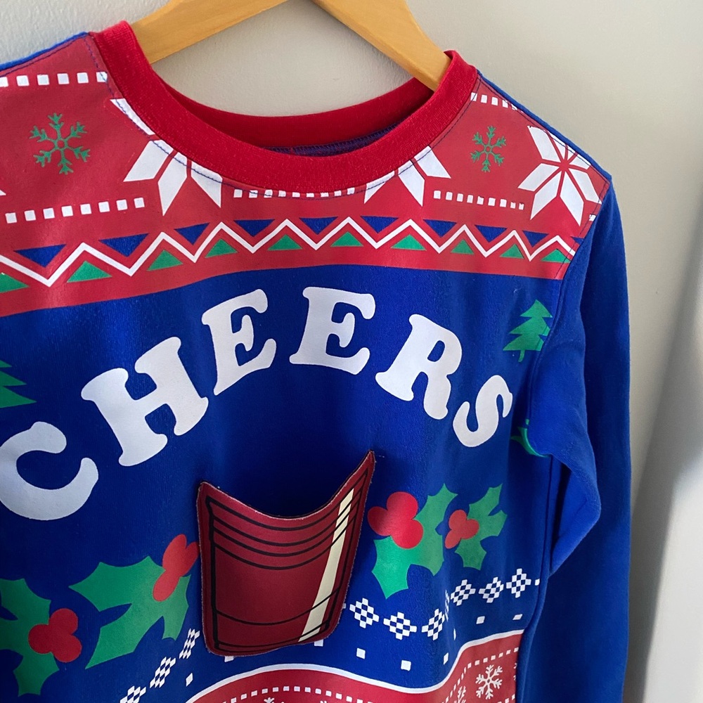 Ugly Christmas sweatshirt w drink holder